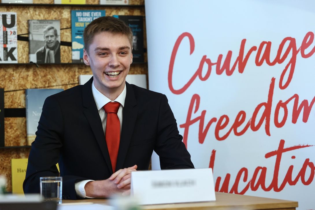 Absolvent IB DP na G+SOŠ Rokycany přijat na University College London